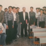 سال سوم ریاضی با آقای بدیعی دبیر شیمی