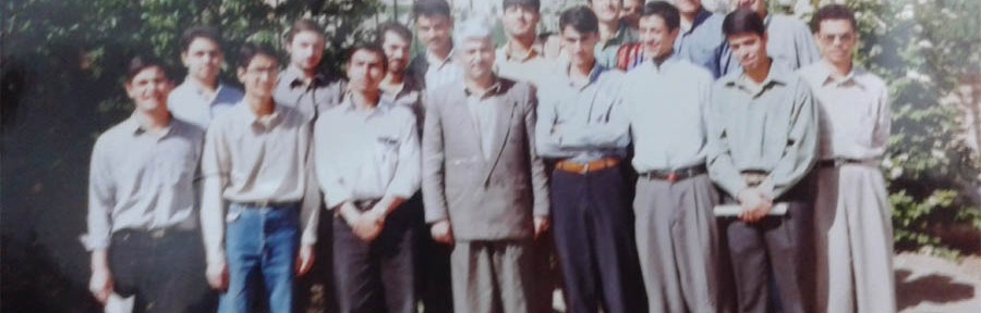 سال1379، پیش دانشگاهی با آقای بدیعی دبیر شیمی